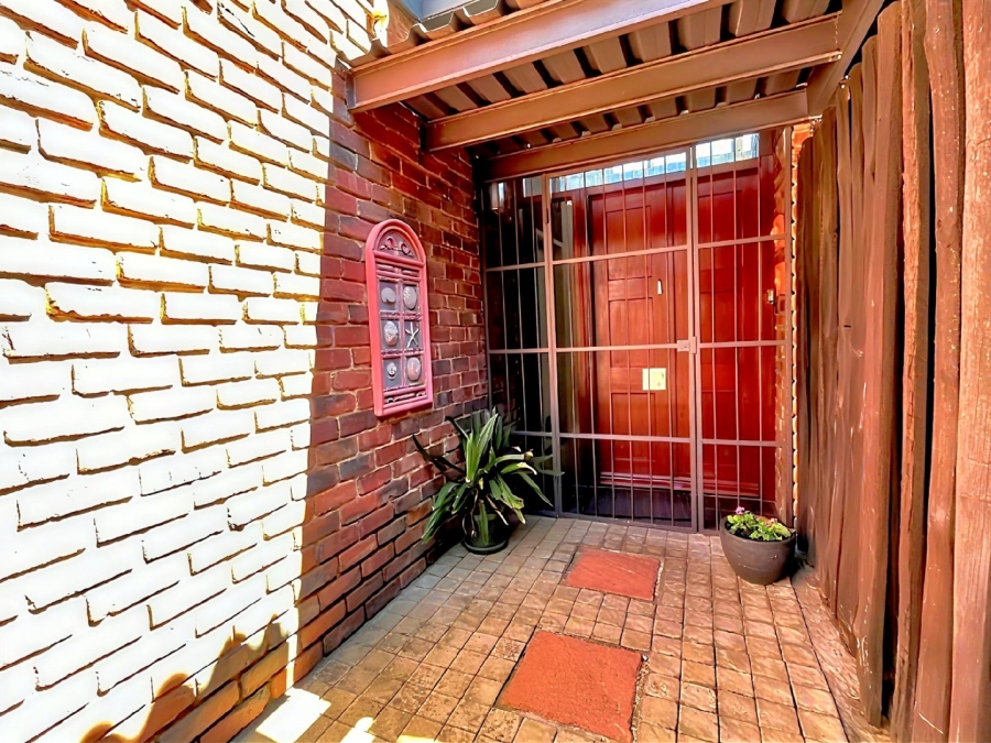 4 Bedroom Property for Sale in Fichardt Park Free State